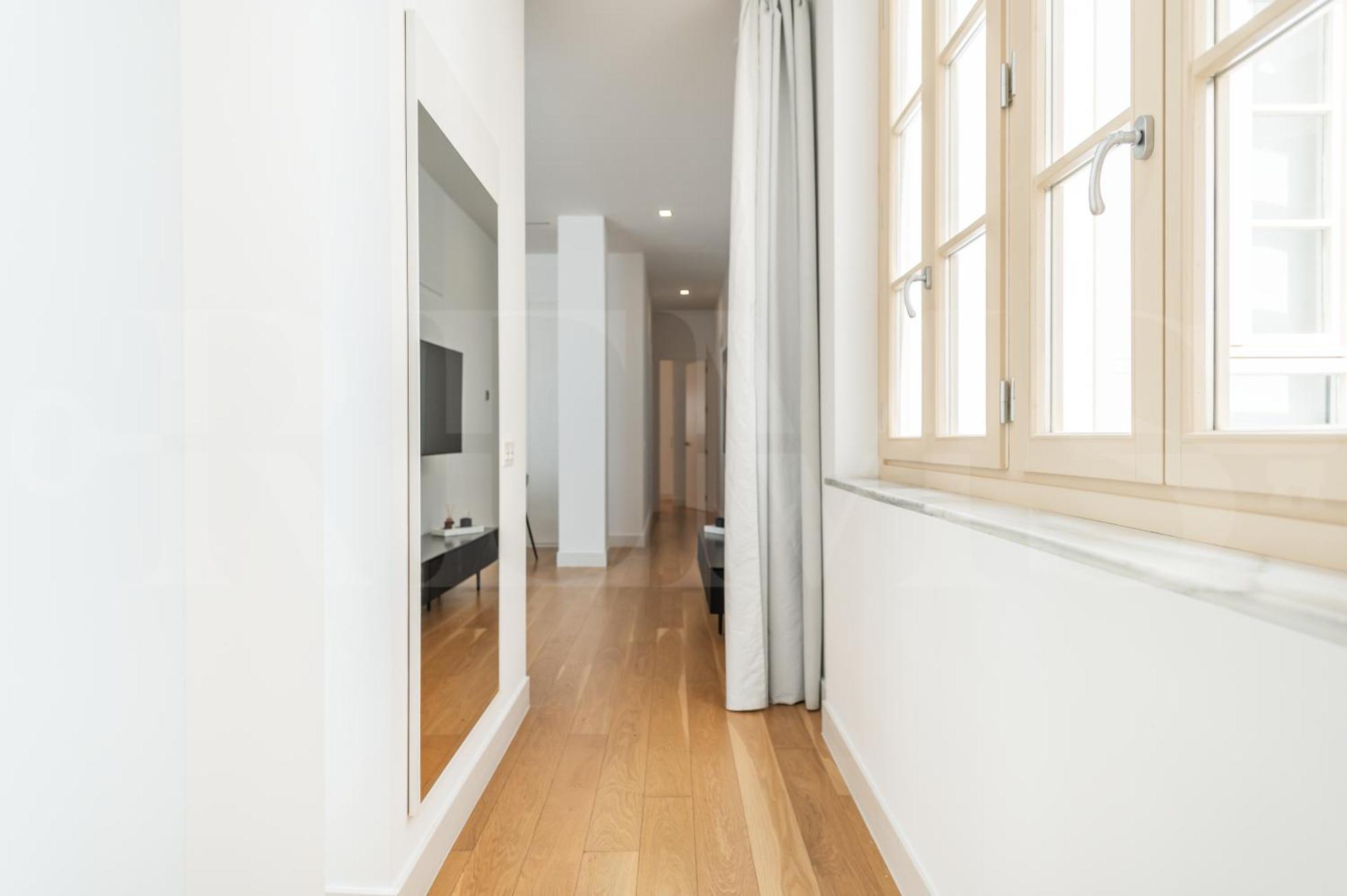 Apartment Artistic And Spacious By Rems Malaga